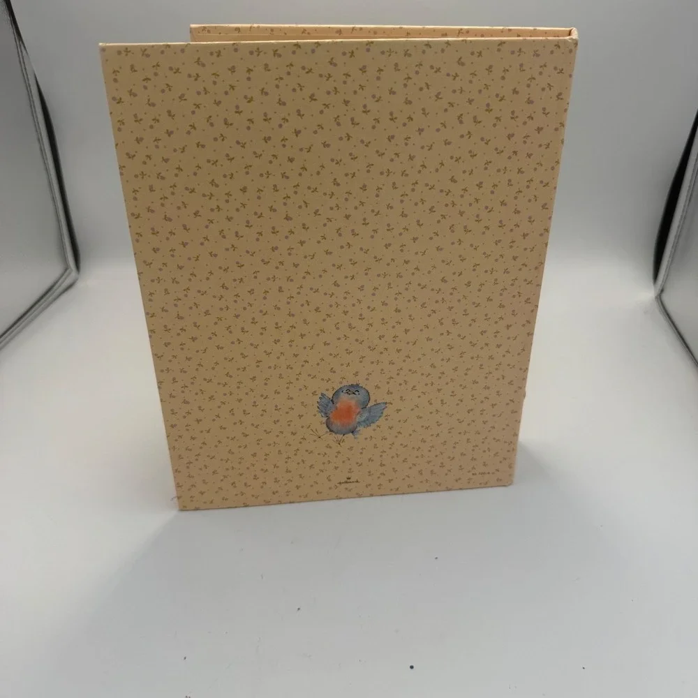 Vintage Hallmark Greeting Card Organizer Bird Nest Floral RA 700-6 Made in USA